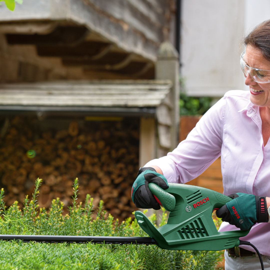 Bosch EasyHedgeCut 45 Çit Budama Makinesi — görsel 3