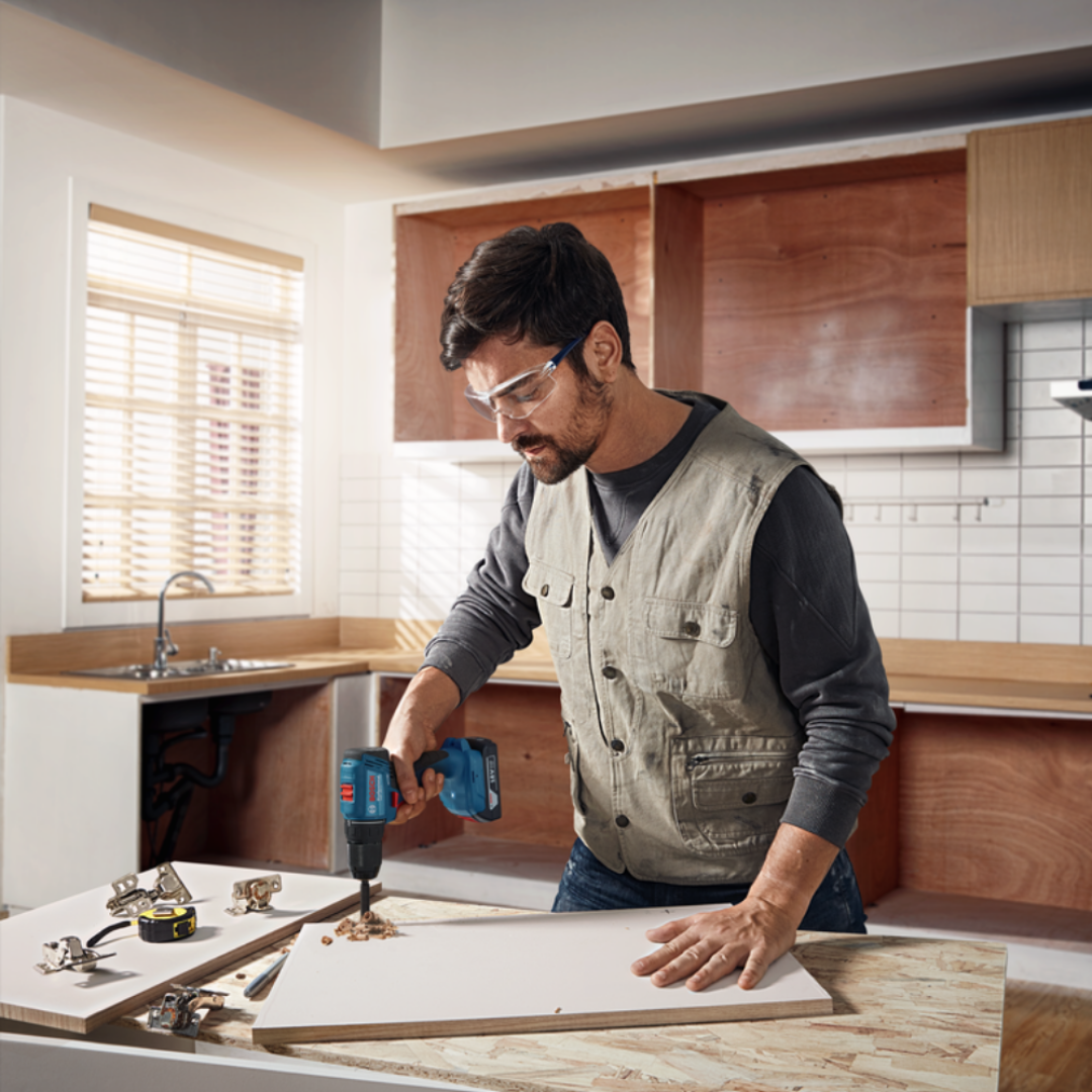 Bosch GSR 185-Li Çift Akülü 2 Ah Vidalama Makinesi — görsel 4