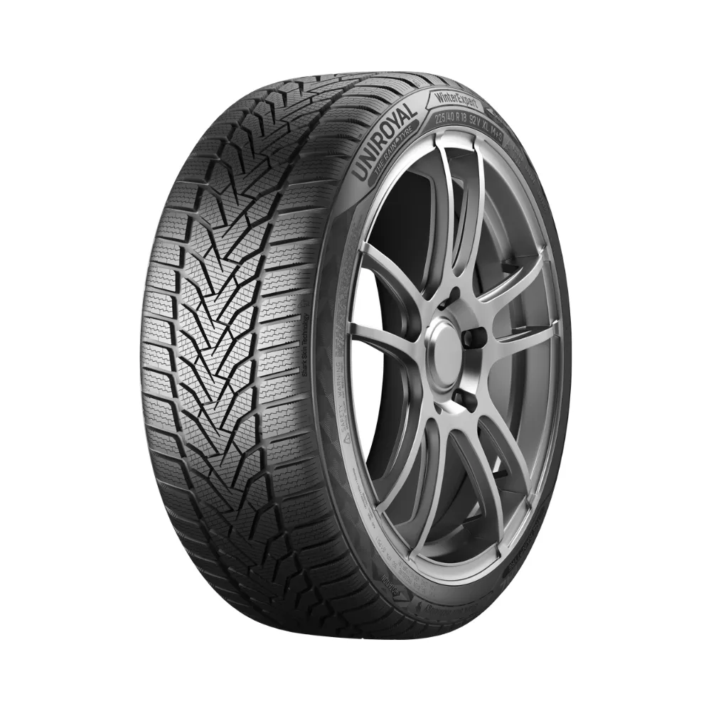 225/60R18 104V XL FR WinterExpert