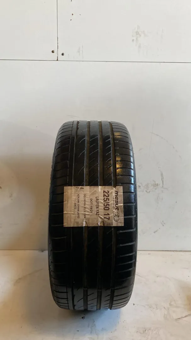 LAUFEN 225/50R17 ÇIKMA YAZ LASTİĞİ 