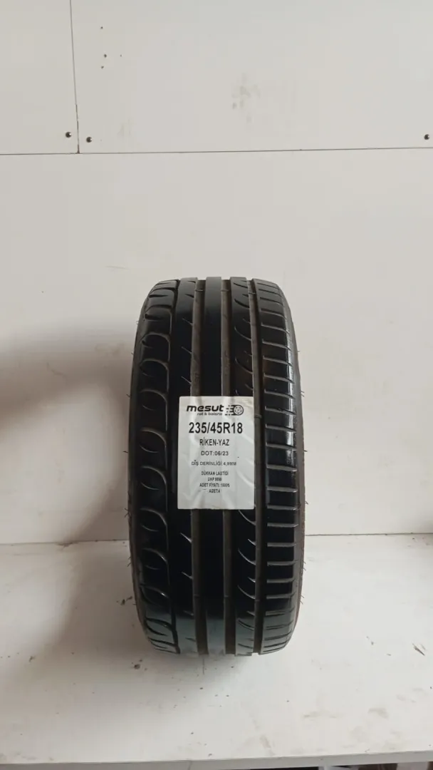 235/45R18 RİKEN UHP 98W ÇIKMA YAZ LASTİĞİ