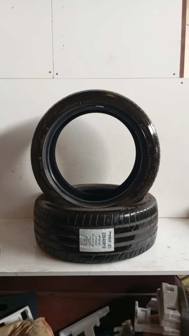 235/45R18 RİKEN UHP 98W ÇIKMA YAZ LASTİĞİ