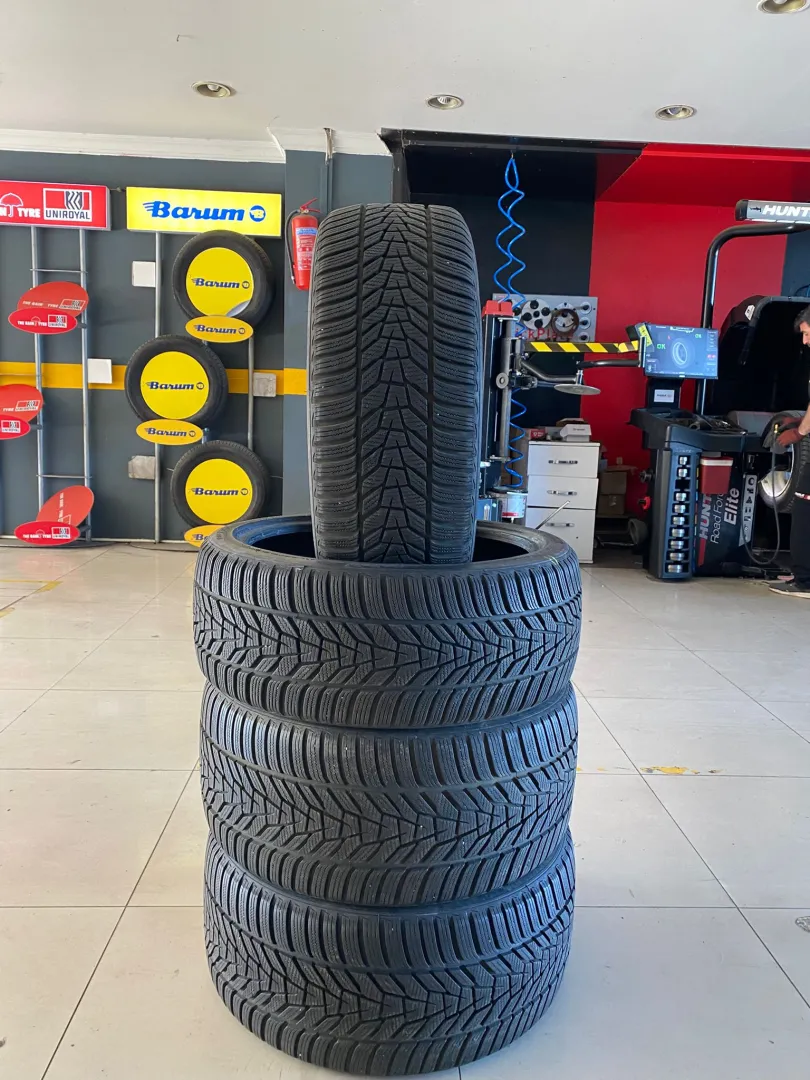 225/40R19 93V  255/35R19 96V HANKOOK WİNTER CEPT EVO3 ÇIKMA KIŞ LASTİĞİ