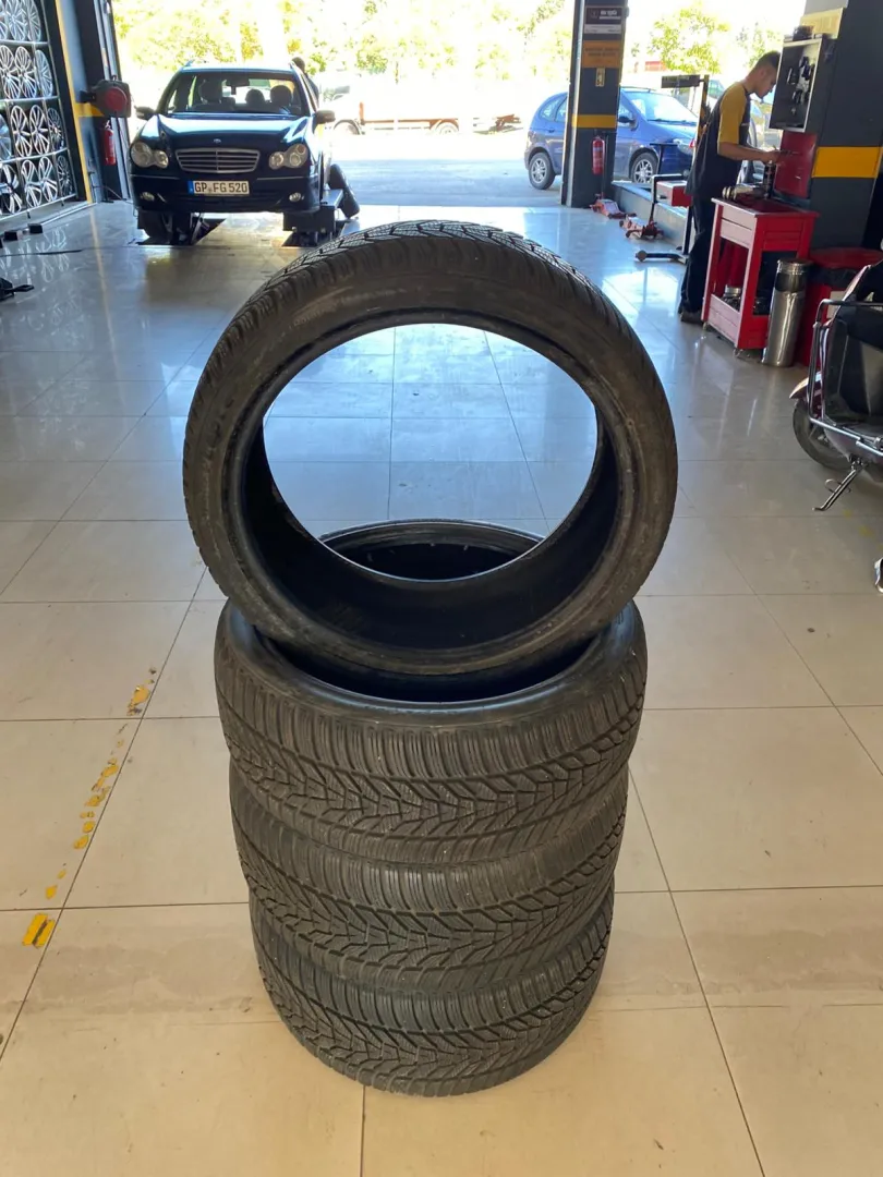 225/40R19 93V  255/35R19 96V HANKOOK WİNTER CEPT EVO3 ÇIKMA KIŞ LASTİĞİ