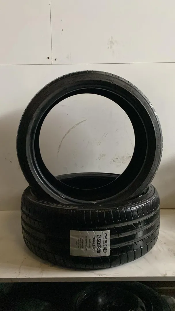 245/35R20  TRİANGLE SPORTEX TSH 11 96Y ÇIKMA LASTİK