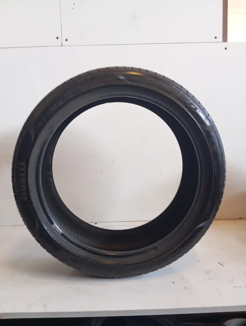 245/40R20 PİRELLİ P ZERO R-F 99Y ÇIKMA YAZ LASTİĞİ
