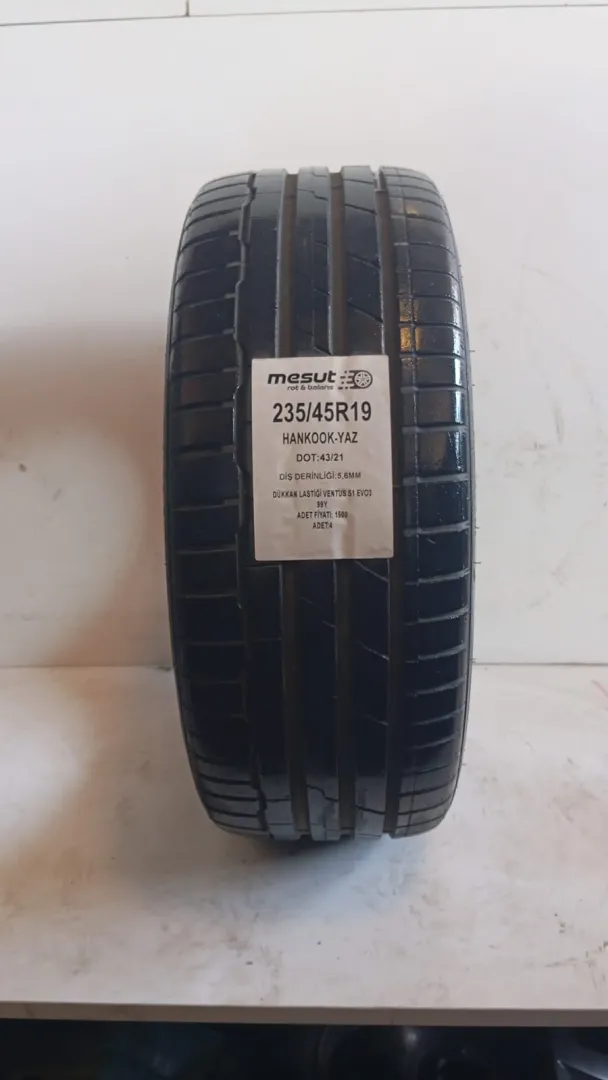 235/45R19 HANKOOK VENTUS S1 EVO 3 99 Y ÇIKMA YAZ LASTİĞİ