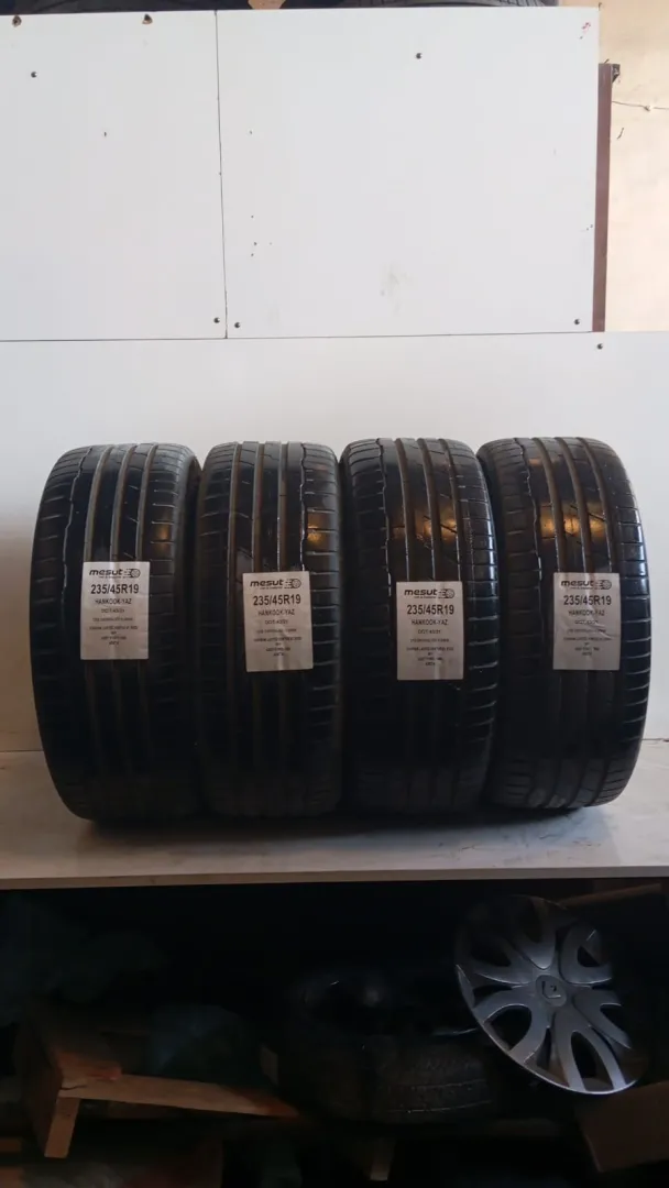 235/45R19 HANKOOK VENTUS S1 EVO 3 99 Y ÇIKMA YAZ LASTİĞİ
