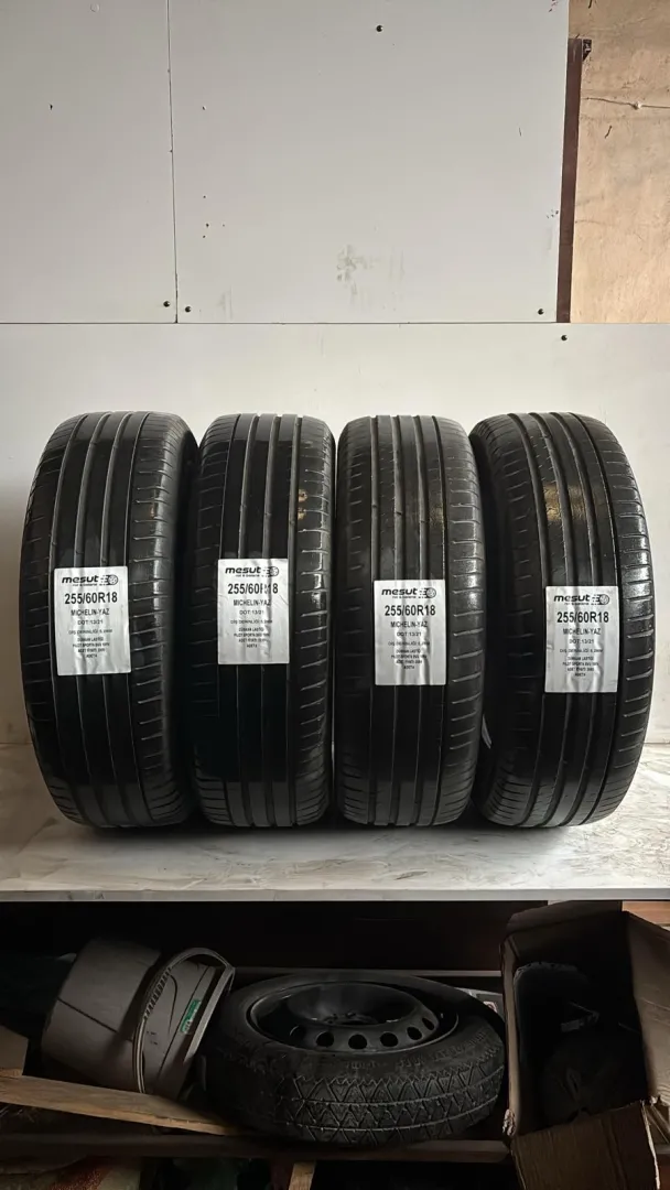 255/60R18 MİCHELİN PİLOTSPORT 4 SVU 100V ÇIKMA YAZ LASTİĞİ