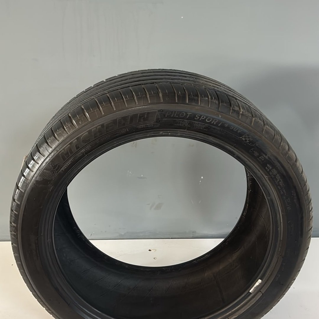 275/40R20 MİCHELİN PILOT SPORT 4 SUV ÇIKMA YAZ LASTİĞİ