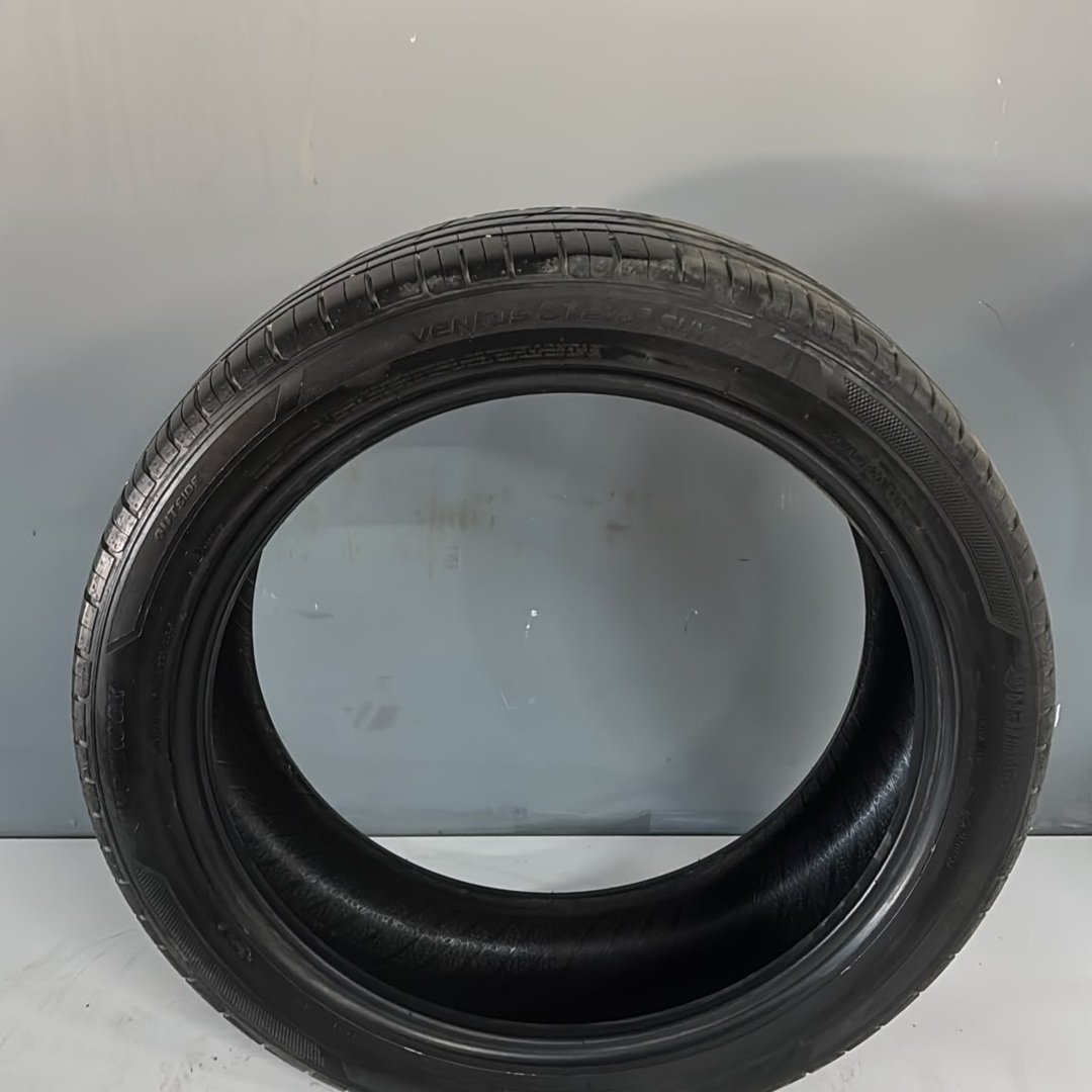 235/45R20 HANKOOK VENTUS S1EVO3 SUV ÇIKMA YAZ LASTİĞİ