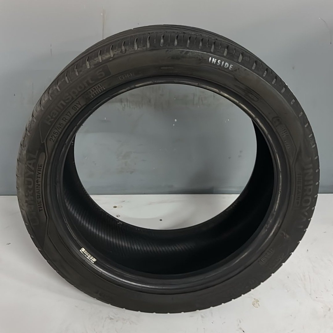 225/45R17 UNİROYAL SHARK ÇIKMA YAZ LASTİĞİ — görsel 2