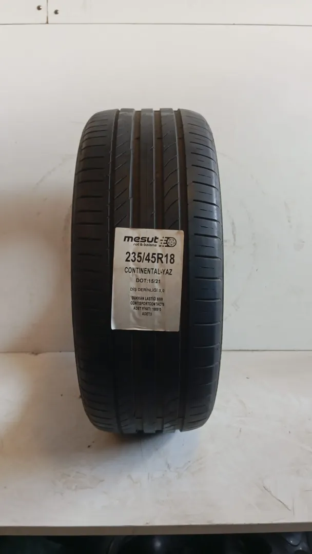 CONTİNENTAL 235/45R18 CONTİSPOTRCONTACK 5 ÇIKMA LASTİK 