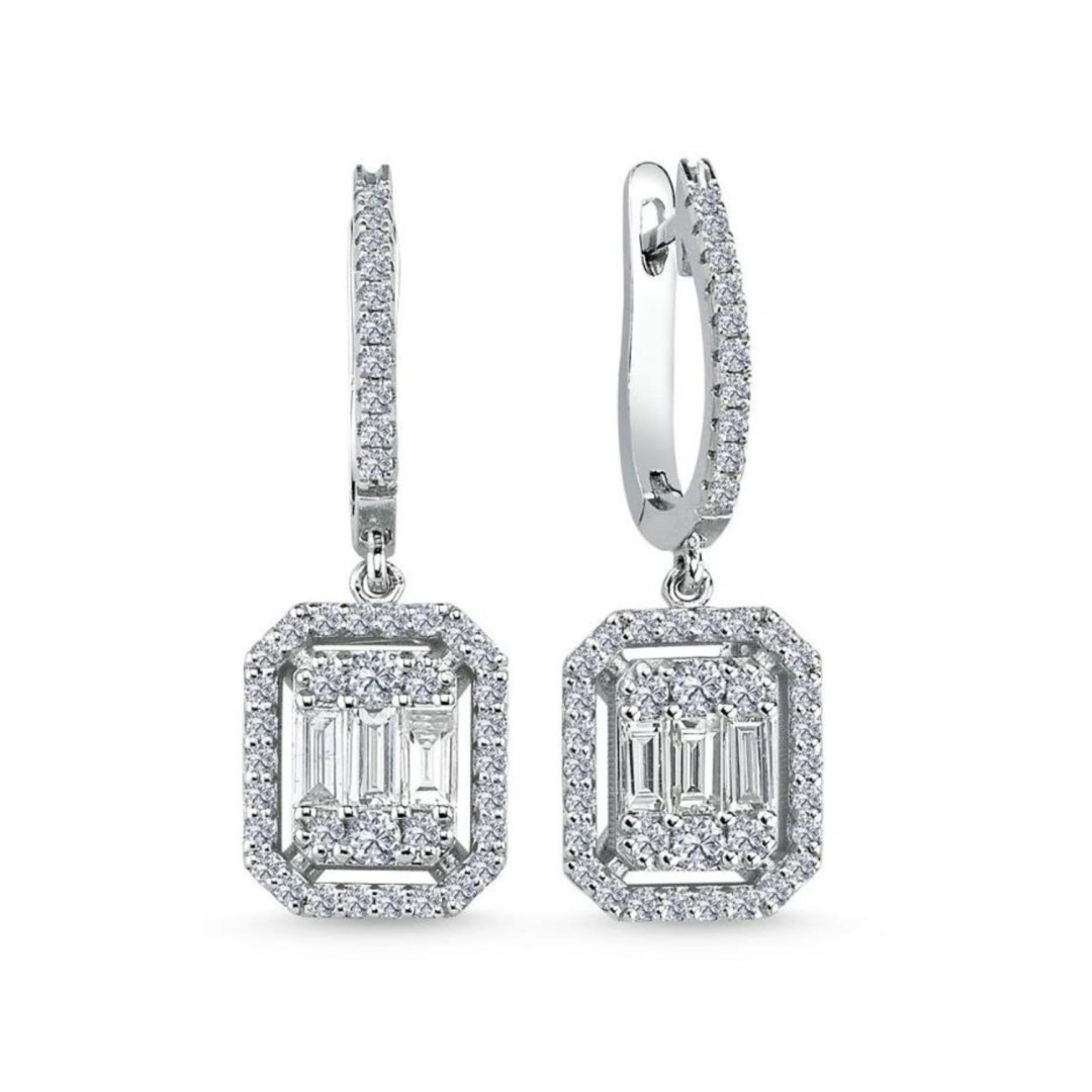 Pırlanta Baget Küpe 0.32 Ct