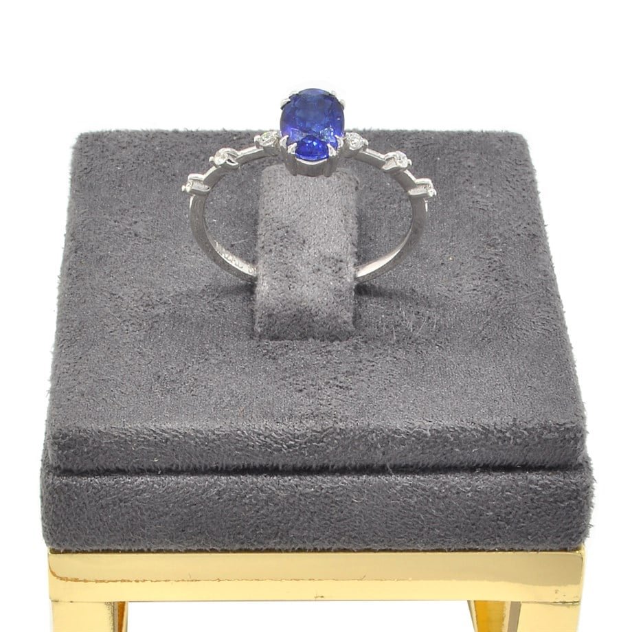 Oval Safir Pırlantalı Yüzük — Altınköşe — görsel 3