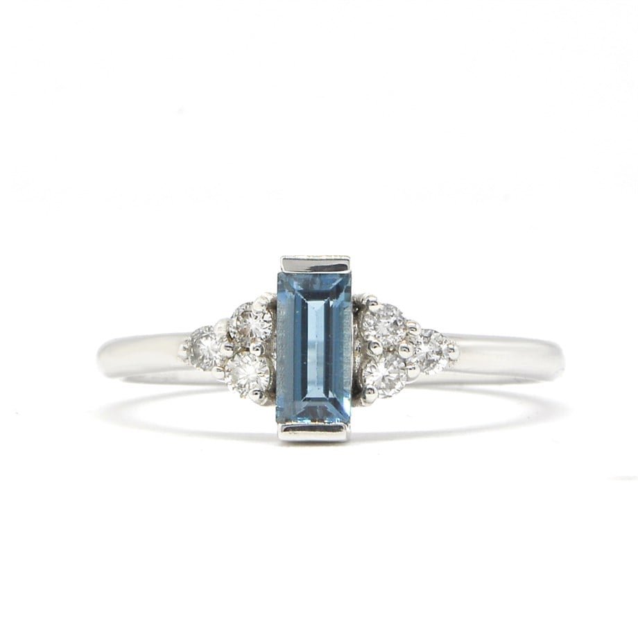 Emerald London Blue Topaz Pırlantalı Yüzük
