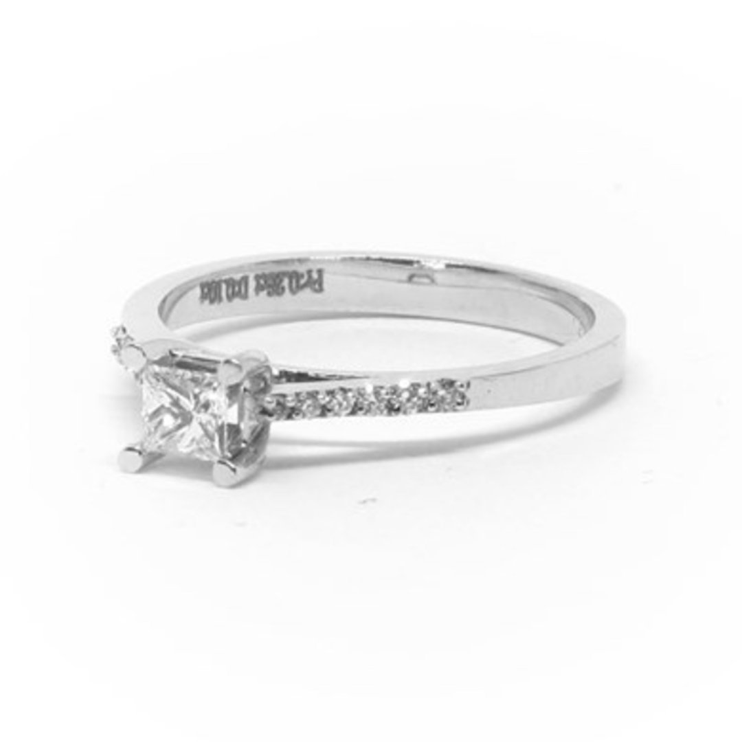 0.36 Ct. Pırlanta Tek Taş Yüzük — Altınköşe — görsel 4