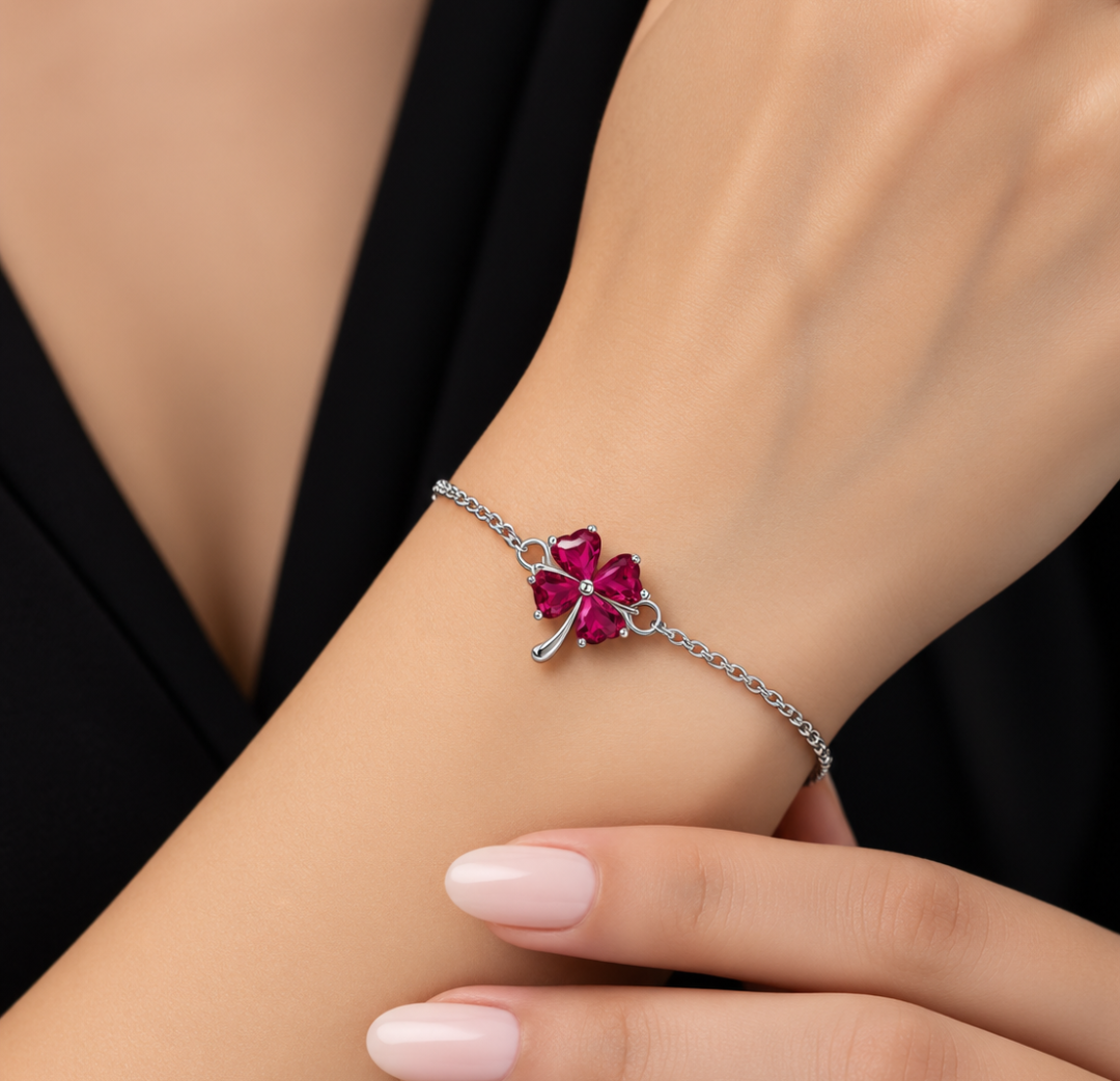 Koyu Pembe Taşlı Gümüş Yonca Kadın Bileklik – 21 cm — Nes Altın